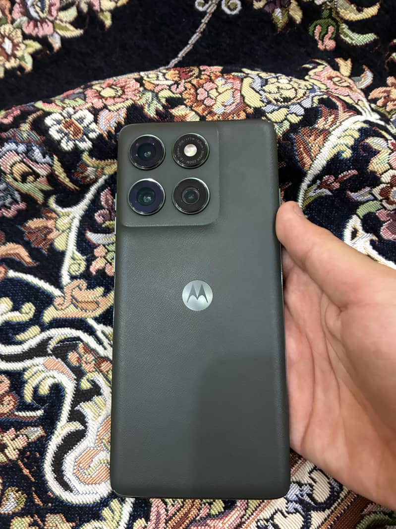 Motorola Edge 2025 5