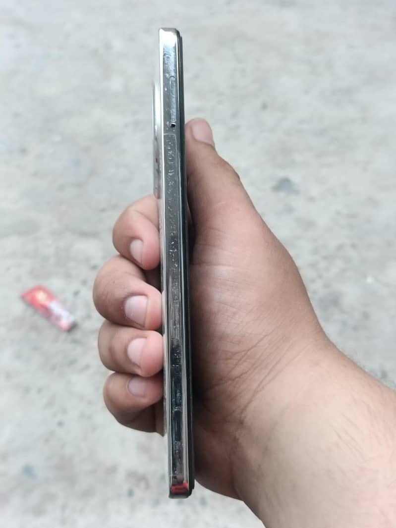 Tecno CAMON 30 4