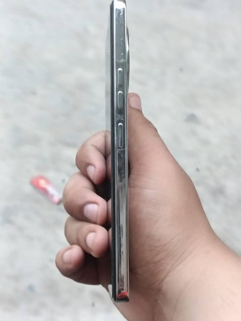 Tecno CAMON 30 6
