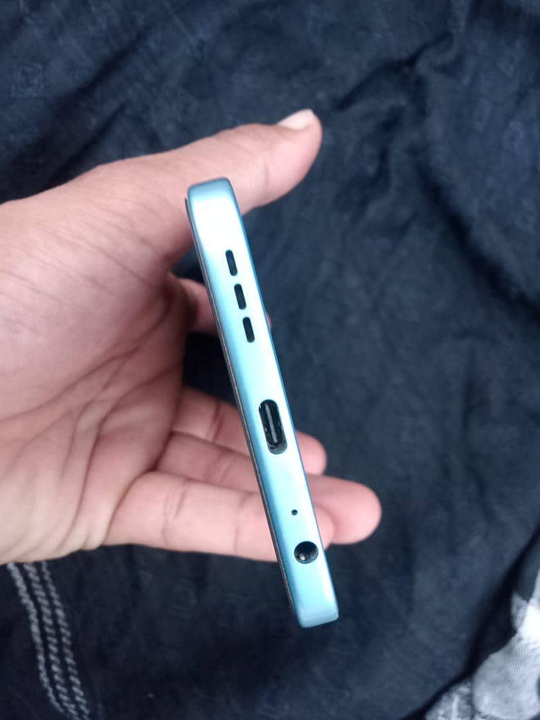 Infinix Hot 6 Pro 1