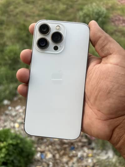Apple iPhone 13 Pro 128 gb factory unlocked exchange possible