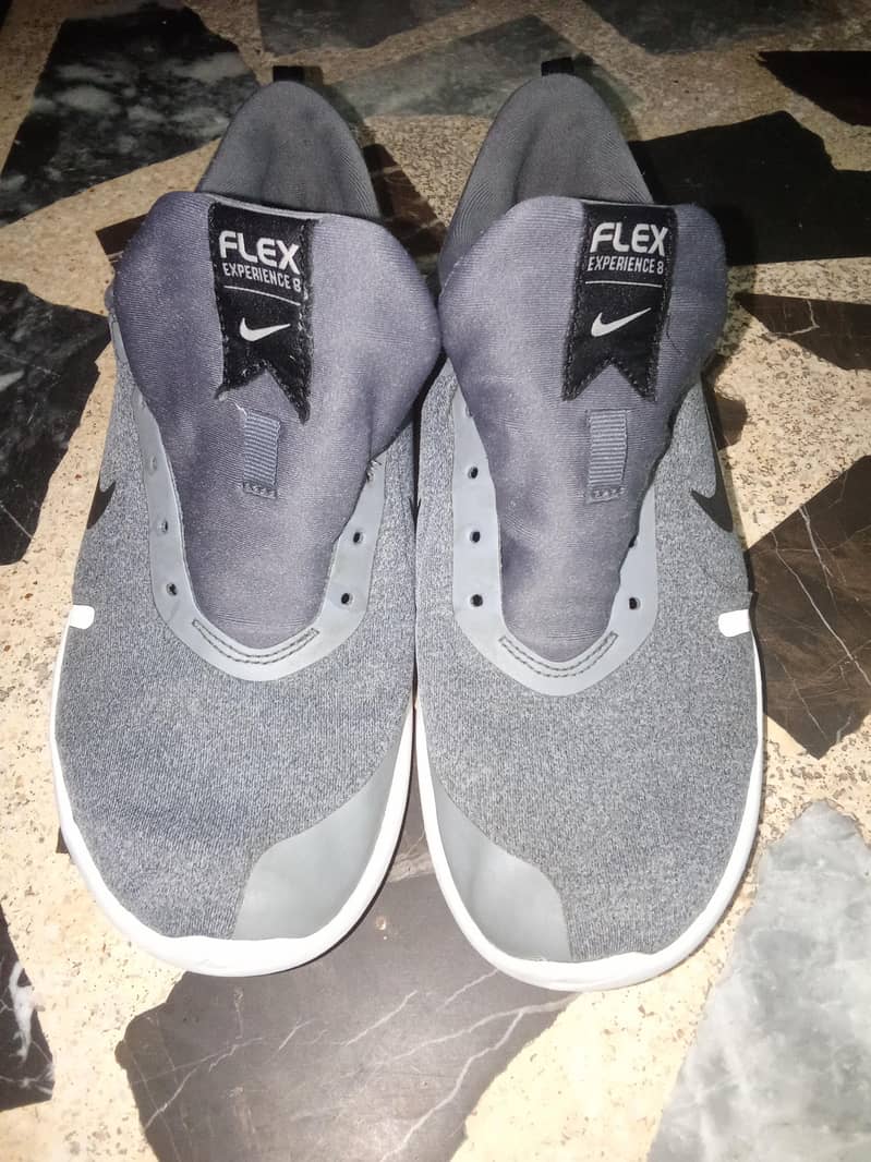 Nike Mens Flex Experience 0