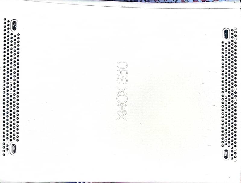 Xbox 360 with Aurora Dashboard 1