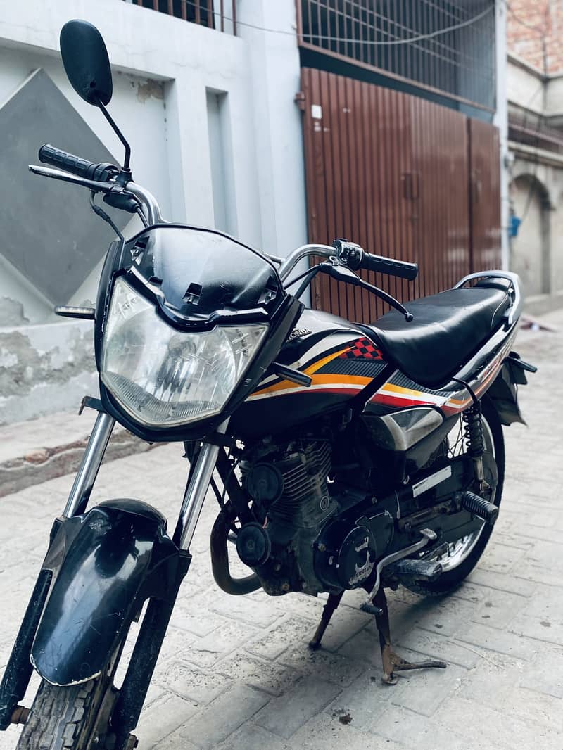 Honda CG 125 (2015) 0