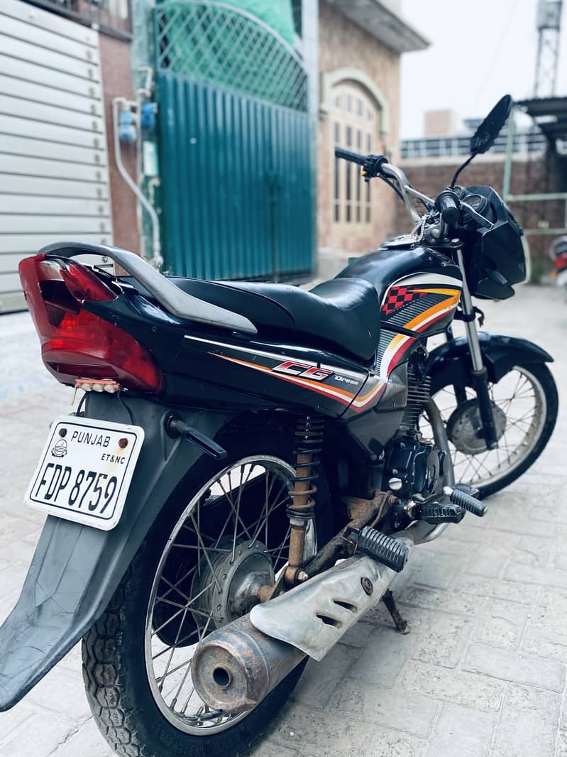 Honda CG 125 (2015) 1