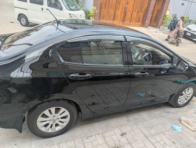 Honda City 2014 4