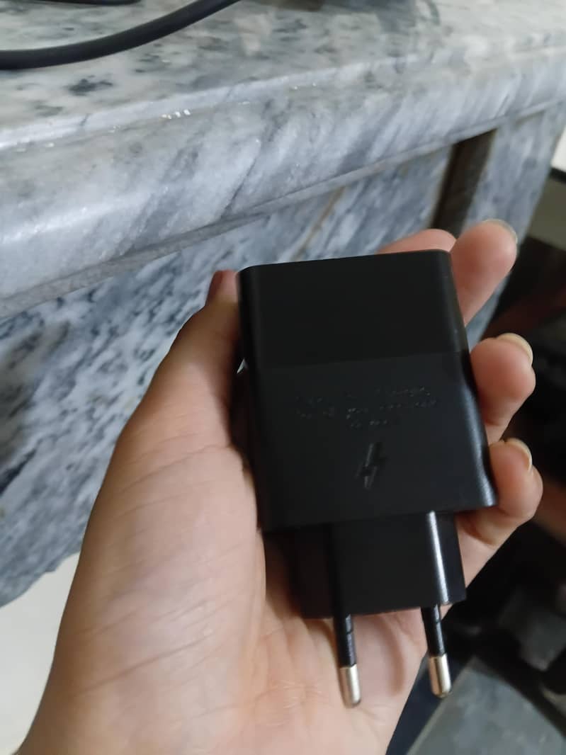 black usb power adapter 1