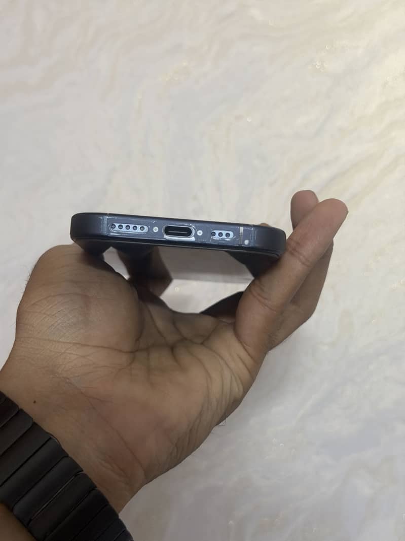 Iphone 15 Pro  128gb 2