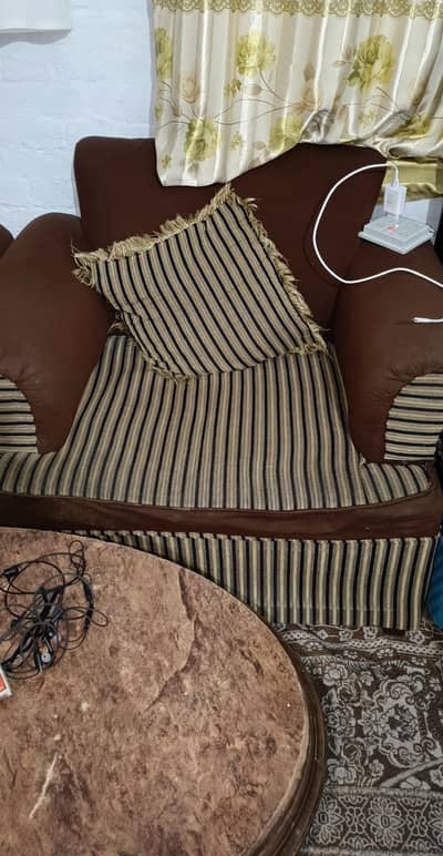 sofa set five seater for sale  with 5 cushions