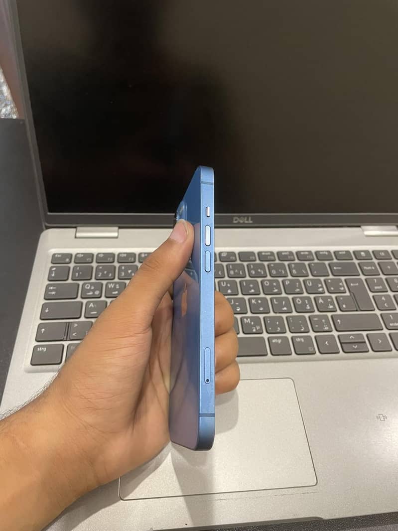 iPhone 13 Jv 128gb 8