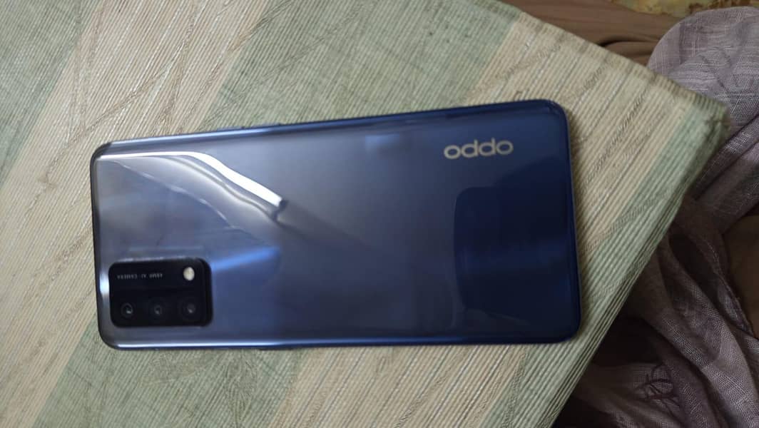 OPPO F19 0