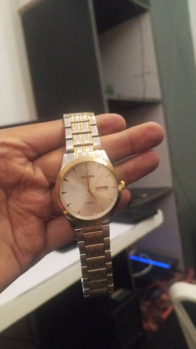 Urgent sell watch 4