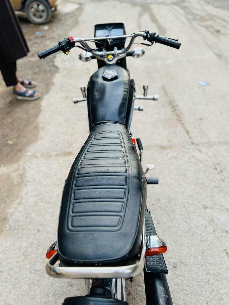 Honda CG 125 2015 Model 5