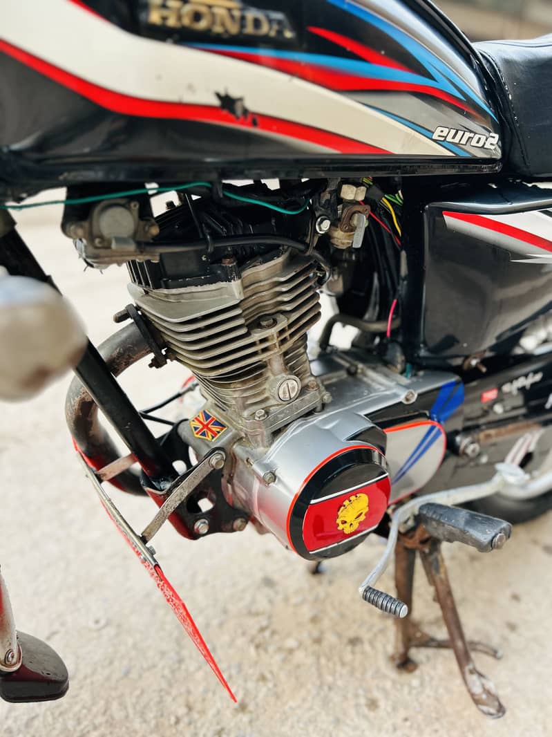Honda CG 125 2015 Model 8