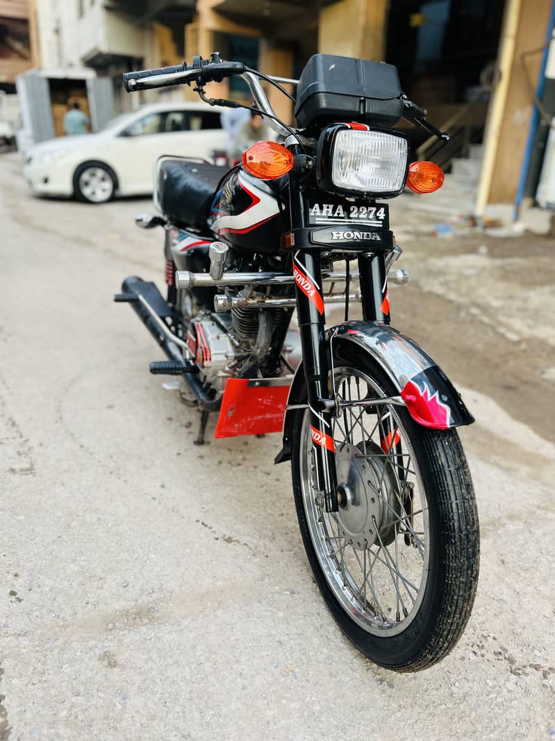 Honda CG 125 2015 Model 10