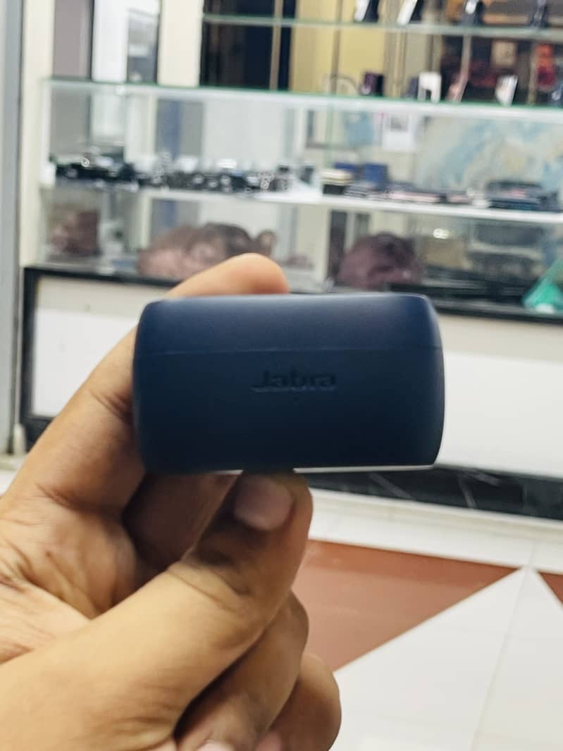 JABRA ELITE 4 3