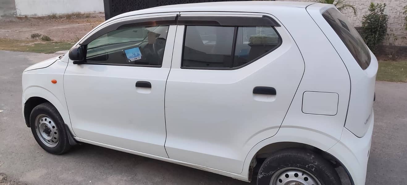 Suzuki Alto 2022 3