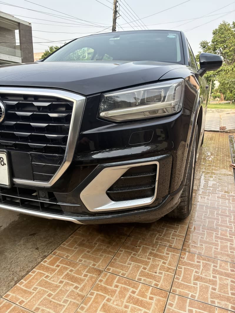 Audi Q2 2017 12