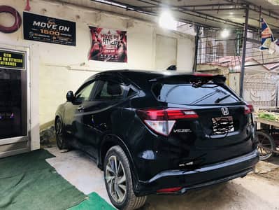 Honda Vezel 2016