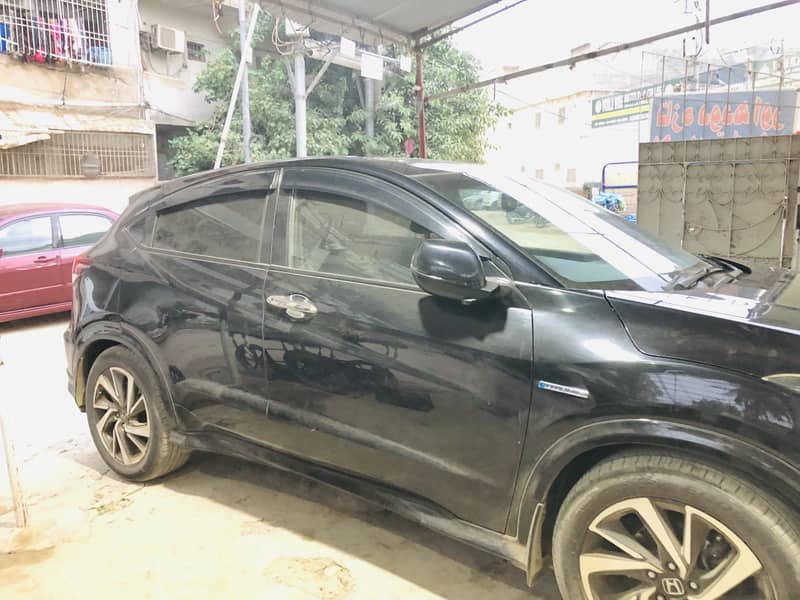 Honda Vezel 2016 3