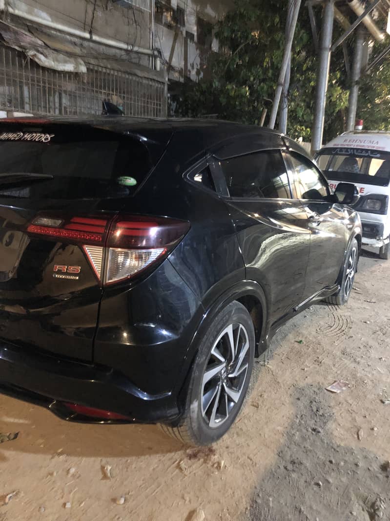 Honda Vezel 2016 10
