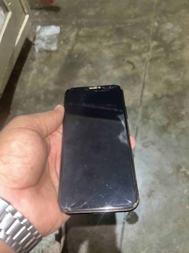 Apple iPhone X 0