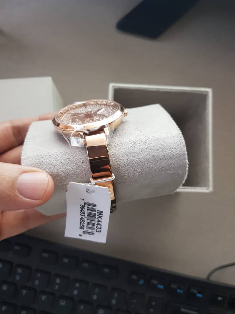 branded watch michael Kors 3