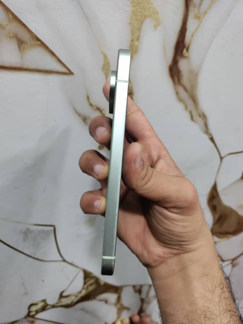 Google Pixel 9 2