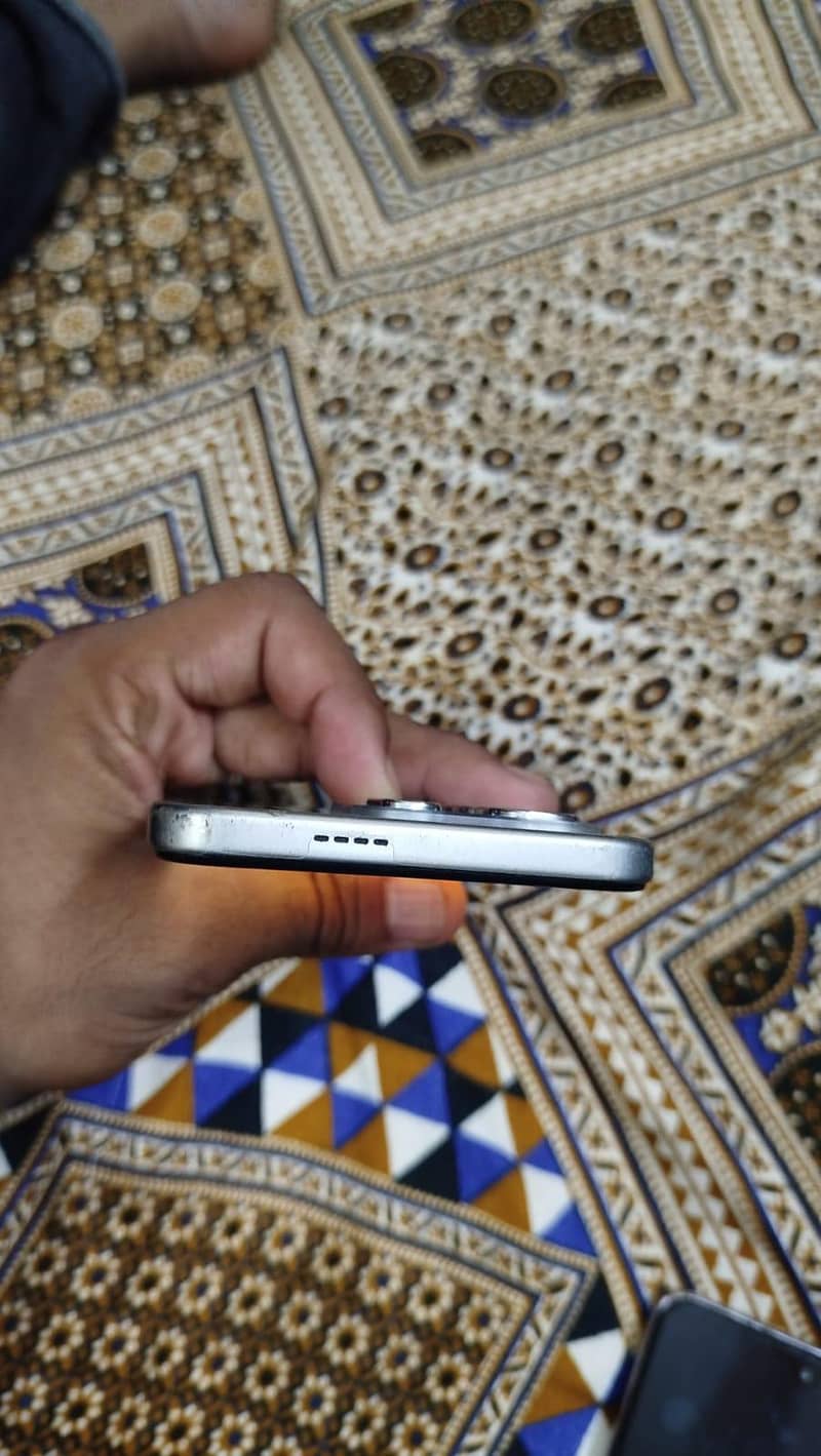 Infinix Hot 50i 6