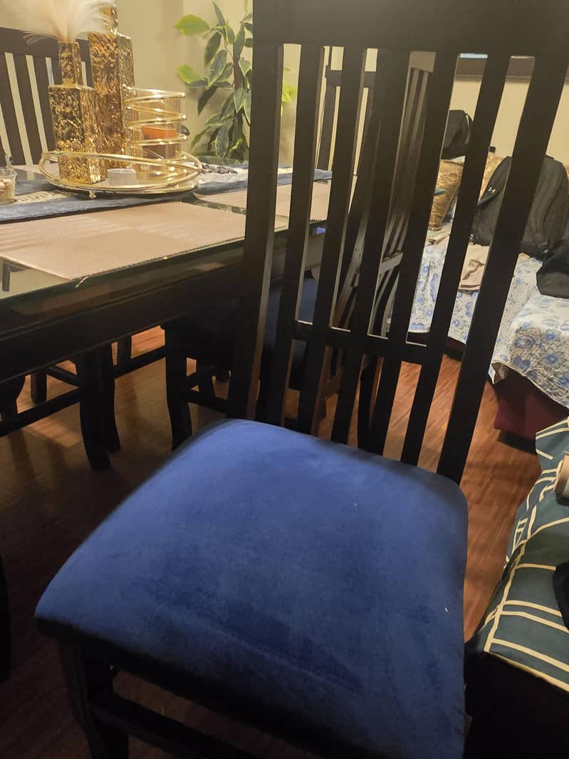 Dining Table with 6 Chairs and L-shape Sofa 1