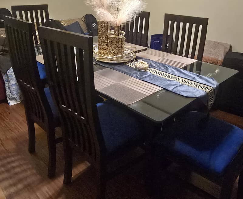 Dining Table with 6 Chairs and L-shape Sofa 4
