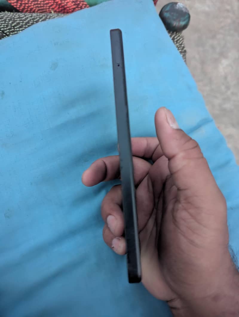 Realme C51 3
