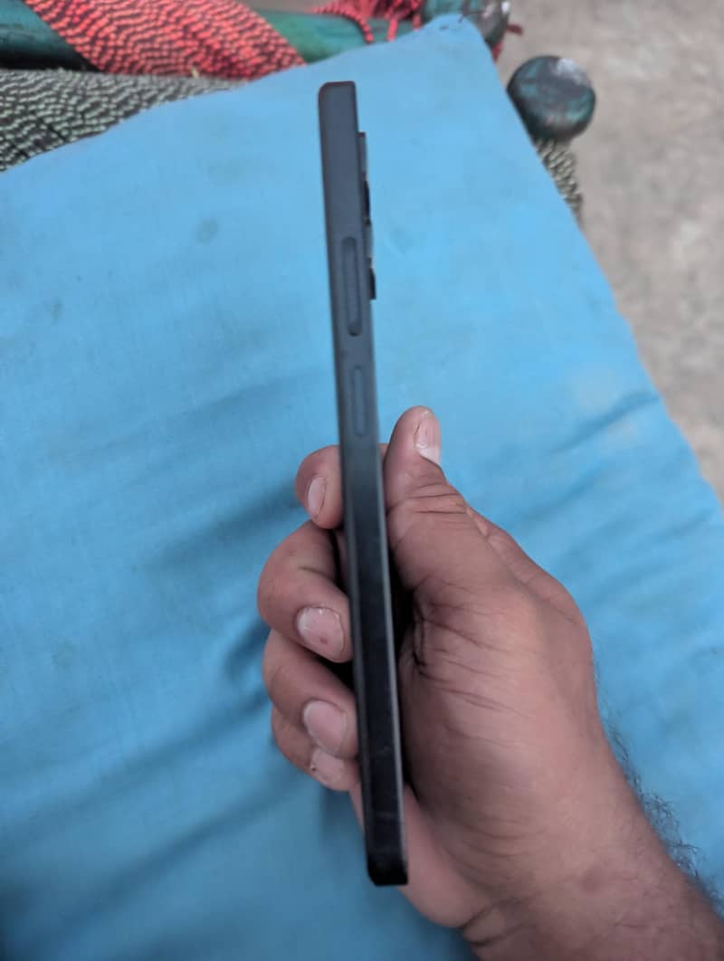 Realme C51 4