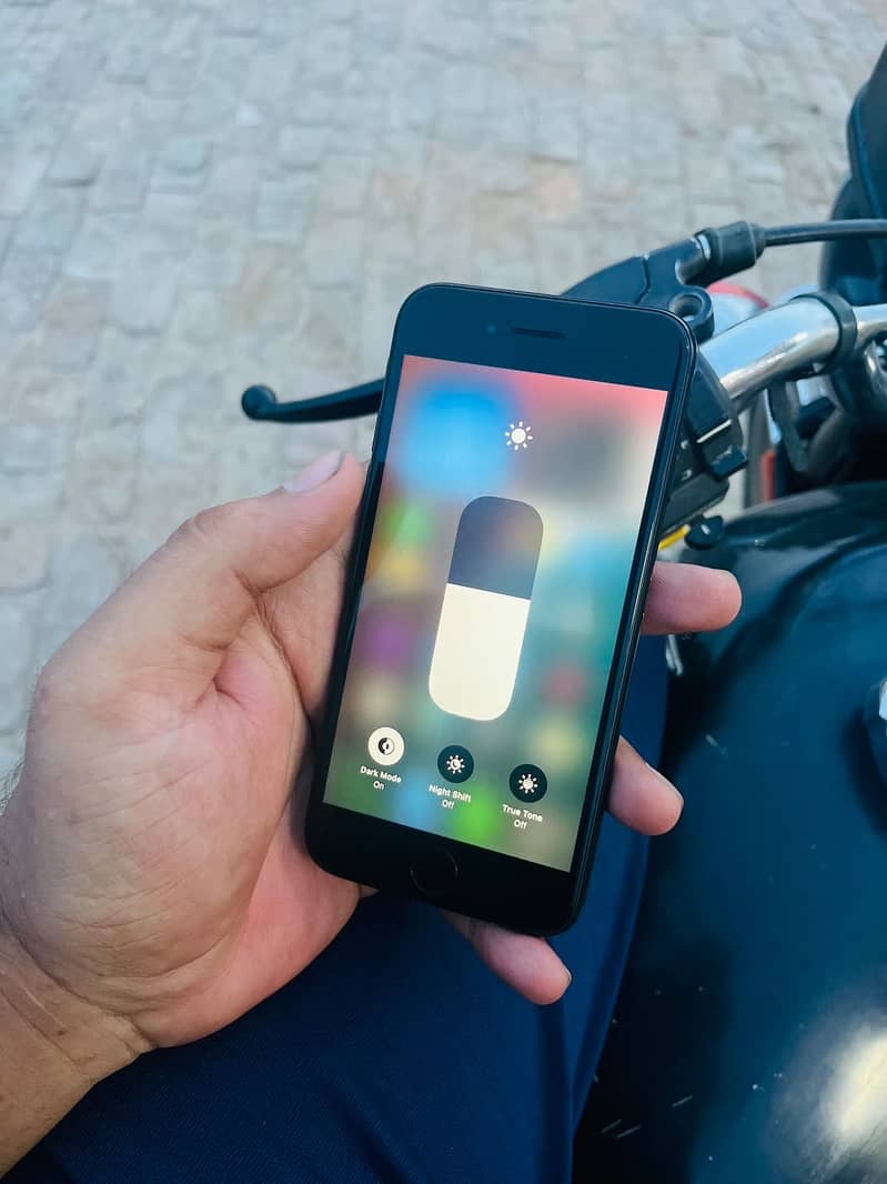 Apple iPhone SE 4