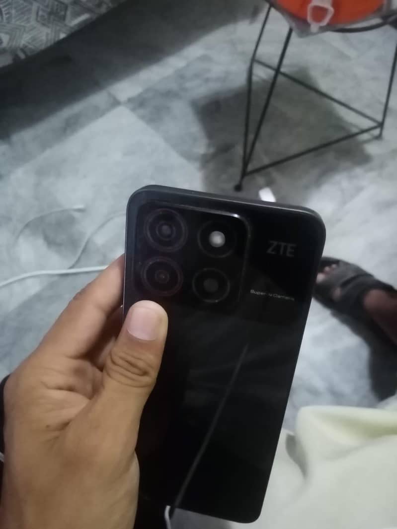 zte blade a35 4
