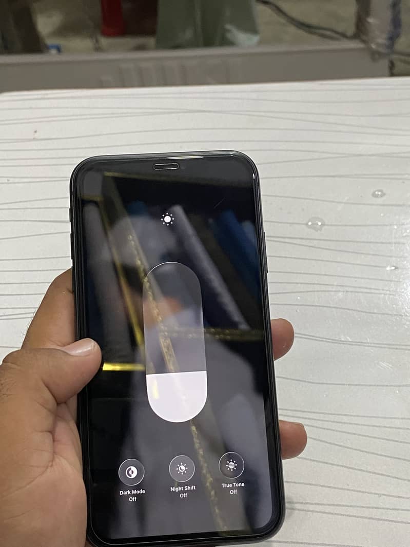 Apple iPhone 11 1