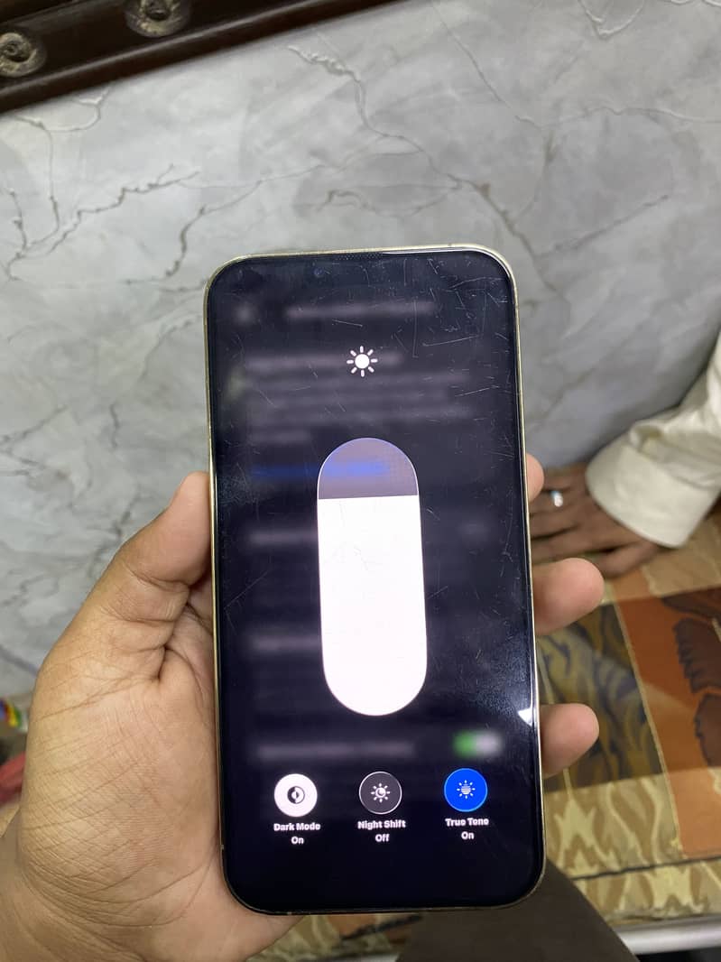 IPhone 13 Pro Max jv 3