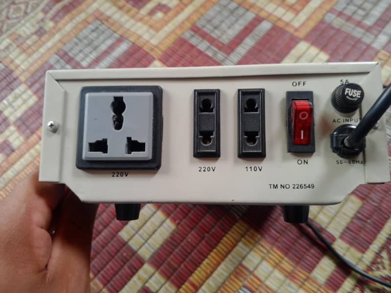 Easy Tech Steplizer 500VA 1