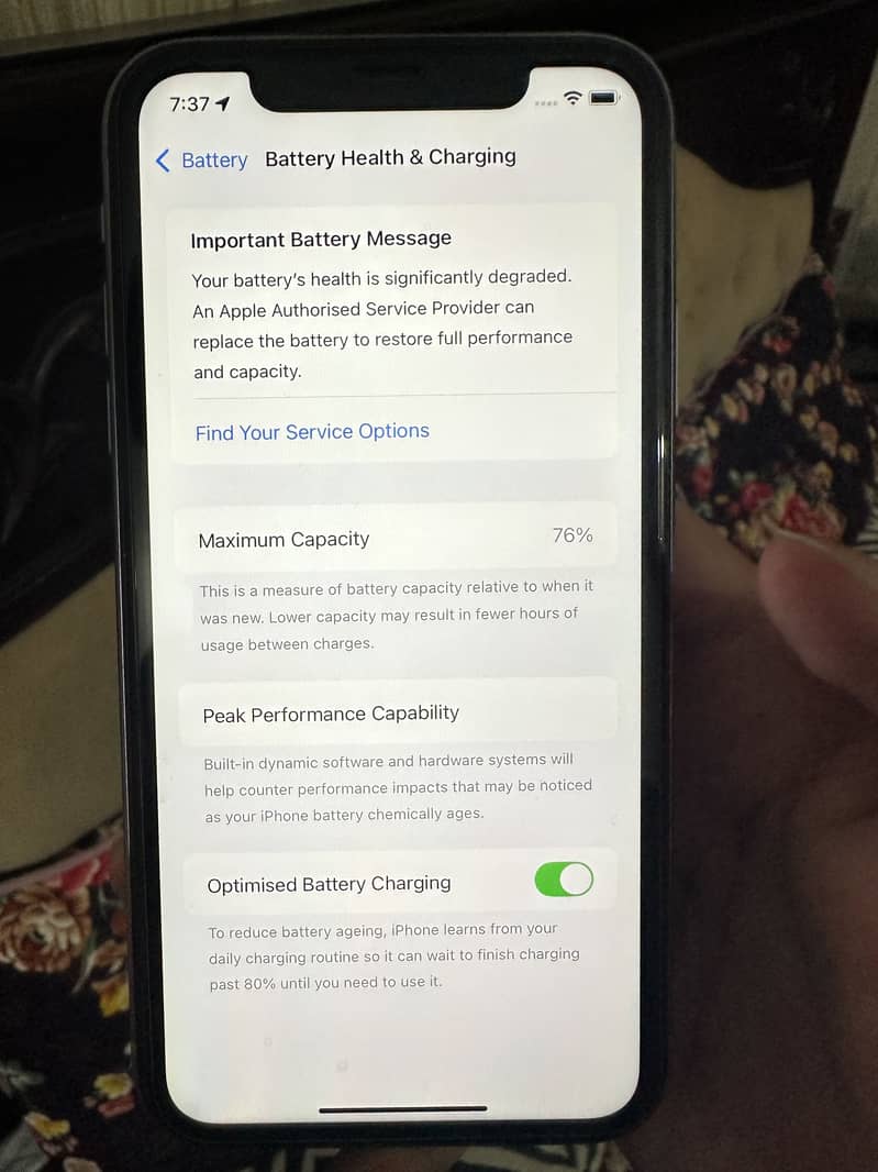 Apple iPhone 11 4