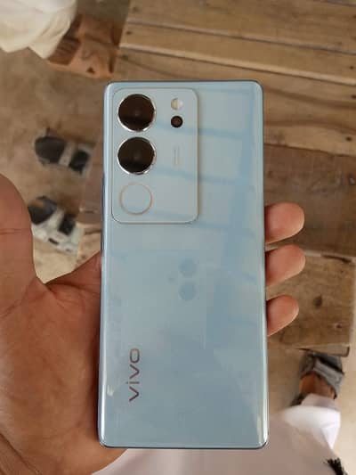 Vivo V29
