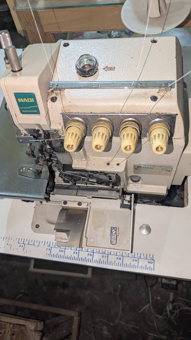 Overlock machine 2