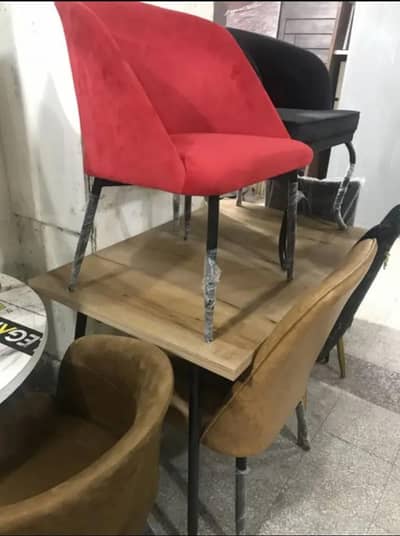 Rasturant chair table