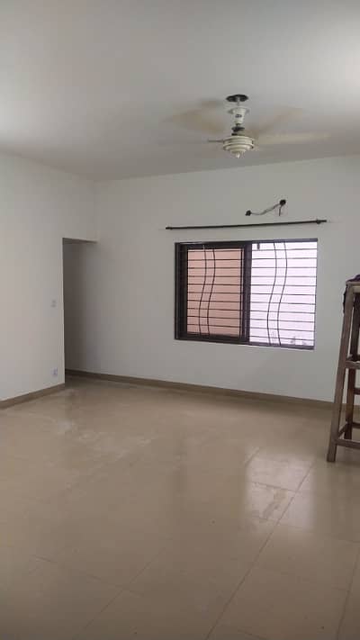 Wapda Town B4 Block 1 Kanal Upper Portion Available For Rent