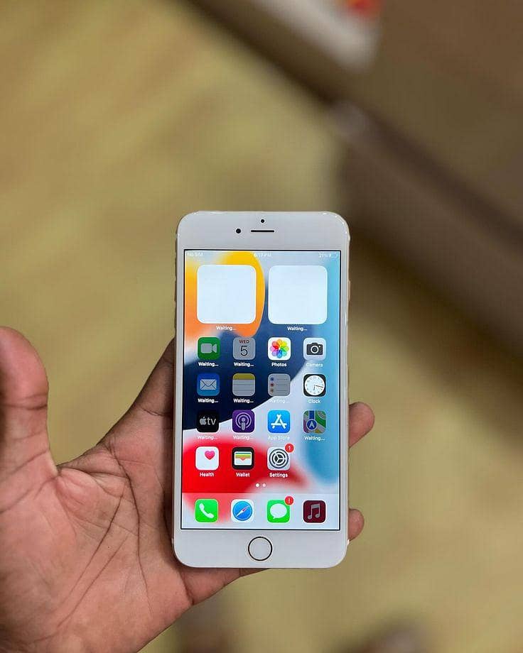 Apple iPhone 6S Plus 1