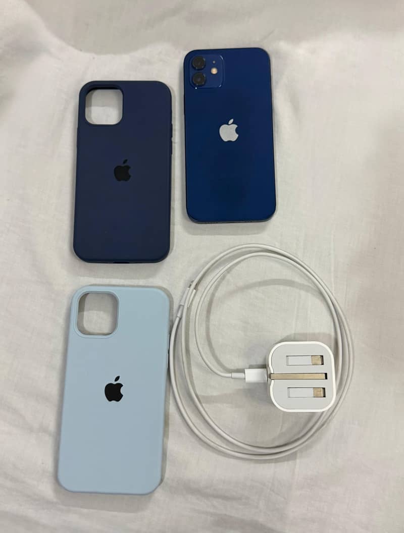 Apple iPhone 12 0