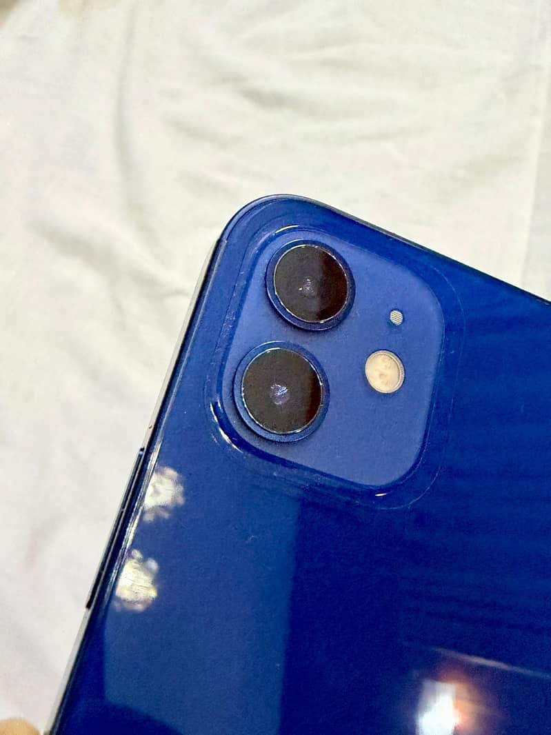 Apple iPhone 12 9