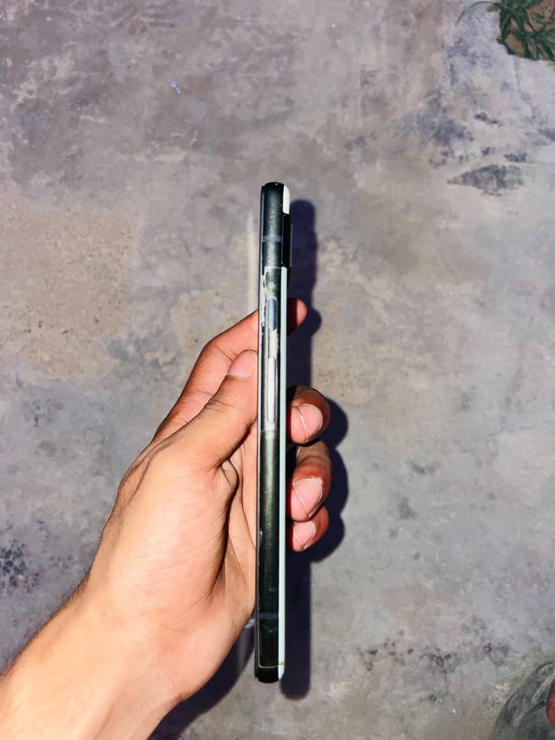 Google Pixel 6a 3