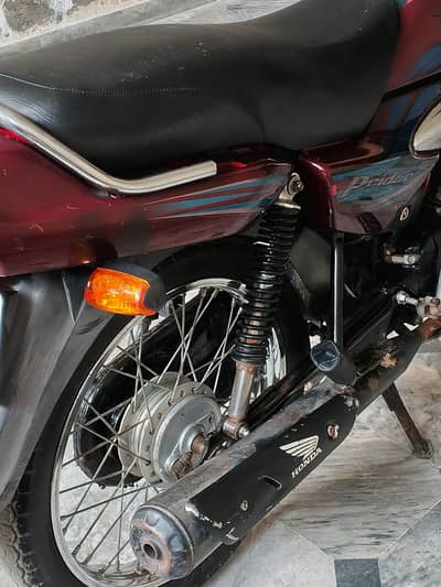 Honda pridor