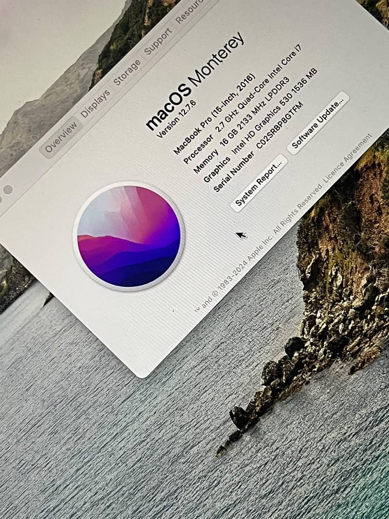 MacBook pro 2016 model 3