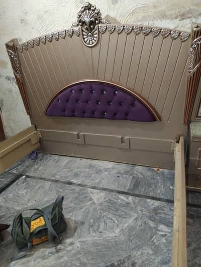 King size bed for sale